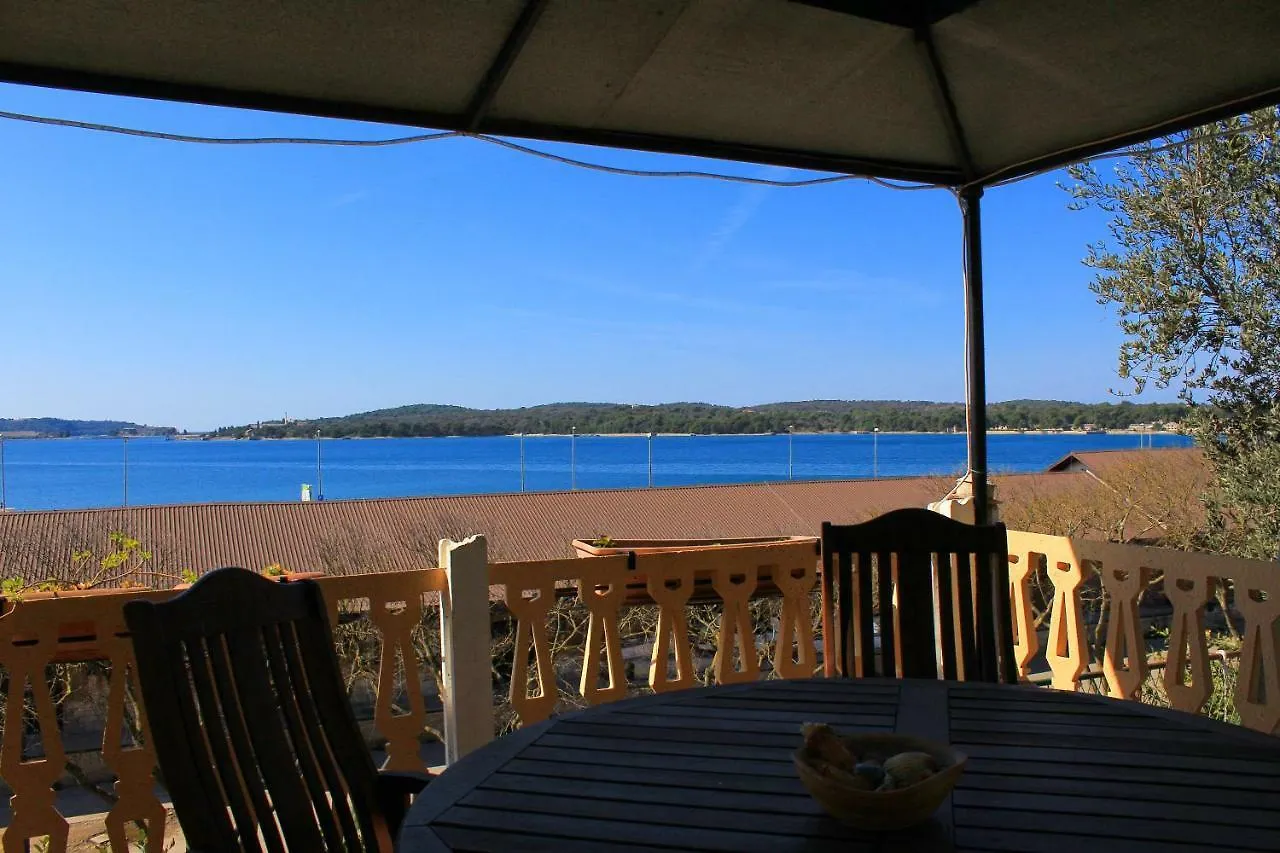 Apartment Apartman Maja Pula Croatia